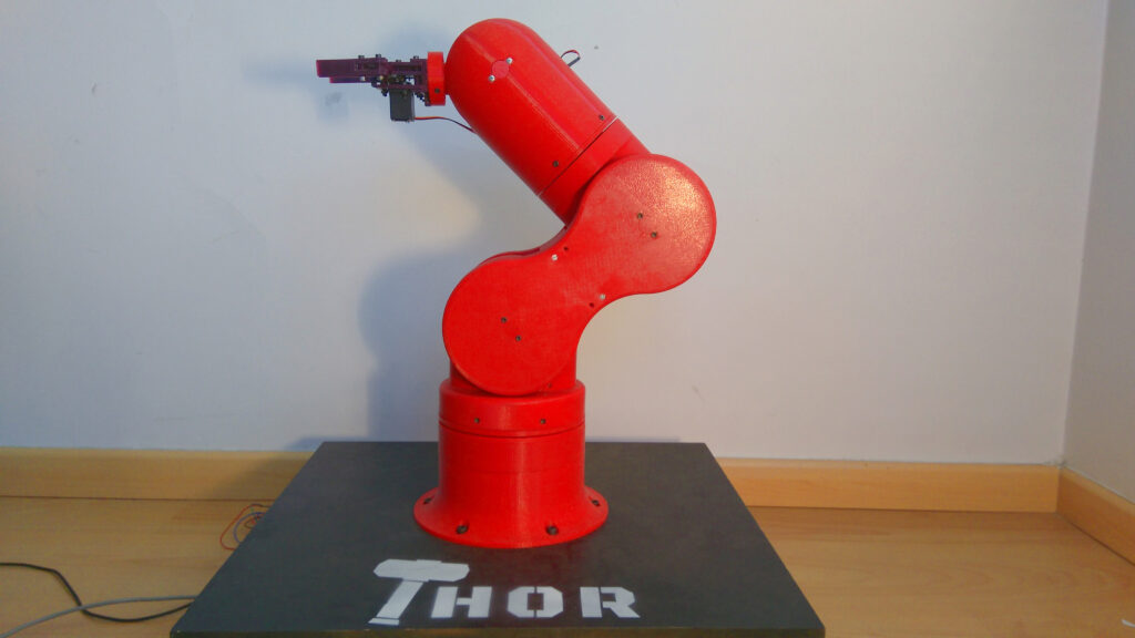 Bras robot Thor Bras robot Thor