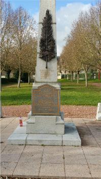 MONUMENTS_AUX_MORTS_REIGNAC